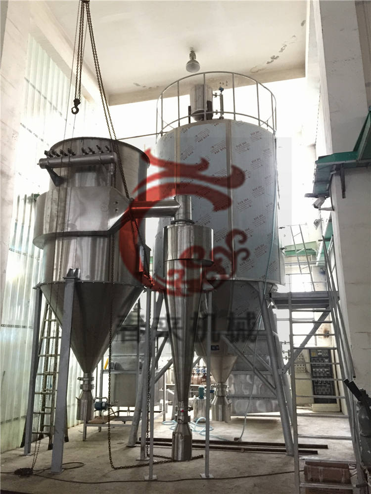 LPG-100型高速离心喷雾干燥机的安装调试现场